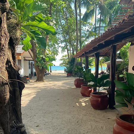 Macao Beach Sámara Екстериор снимка