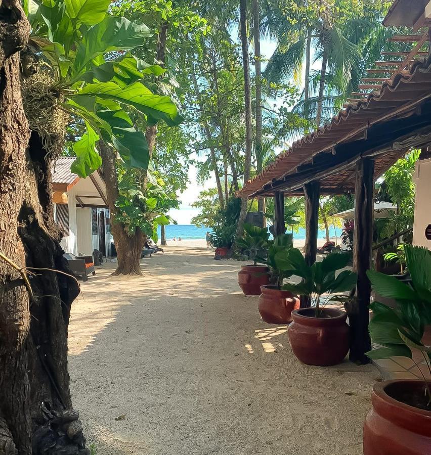 Macao Beach Sámara Екстериор снимка