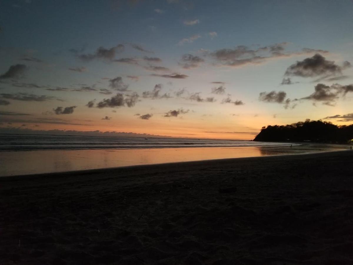 Macao Beach Sámara Екстериор снимка