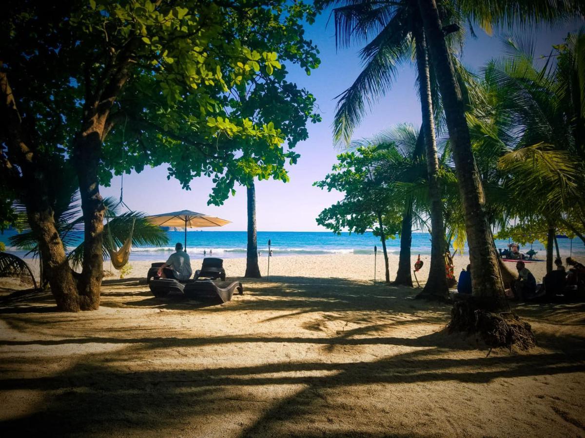 Macao Beach Sámara Екстериор снимка