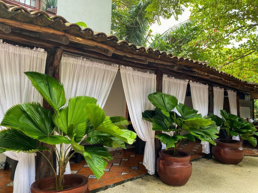 Macao Beach Sámara Екстериор снимка